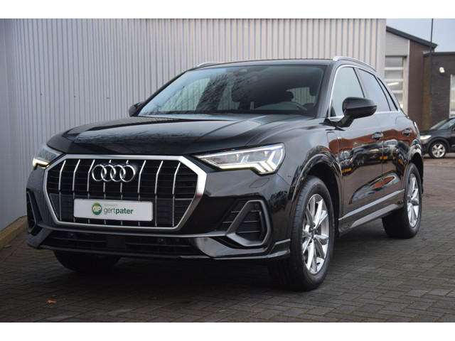 Audi Q3 45TFSI-e S-Line Trekhaak/Matrix/AdaptiveCruise/Stoelverwarming