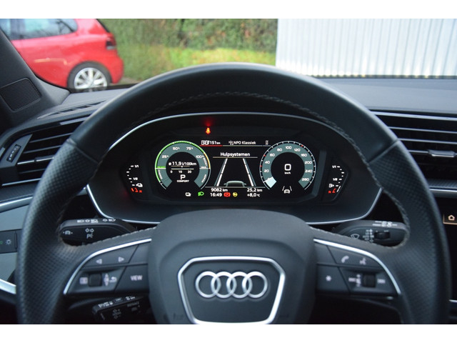 Audi Q3 45TFSI-e S-Line Trekhaak/Matrix/AdaptiveCruise/Stoelverwarming