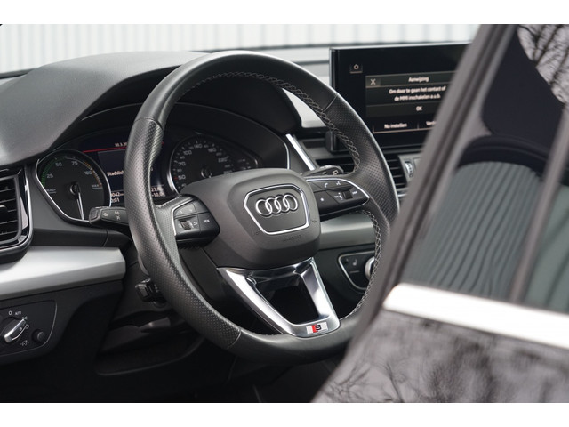 Audi Q5 50TFSI-e S-Line (In- en Exterieur) Nw model Trekhaak/Adaptive/LE