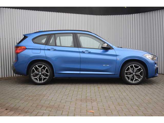 BMW X1 sDrive18i M-Sport Navi/Trekhaak/Camera/PDC