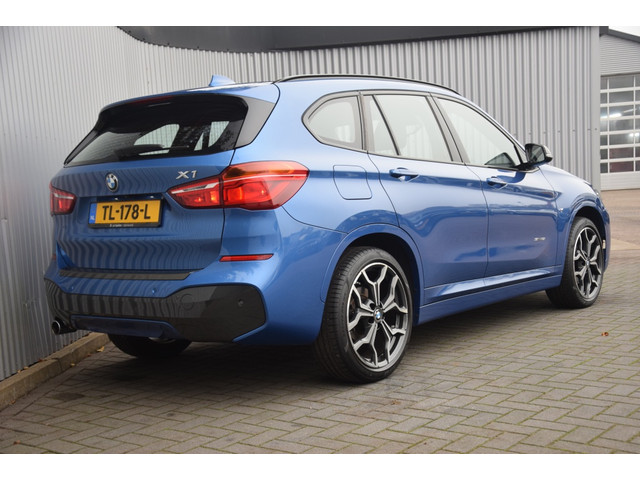 BMW X1 sDrive18i M-Sport Navi/Trekhaak/Camera/PDC