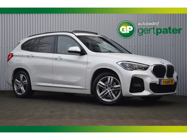 BMW X1 sDrive18i M-Sport Pano/Trekhaak/Navi/LED