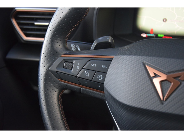 CUPRA Leon 1.4 e-Hybrid Essential Limited Navi/LED/Keyless/AdaptiveCruise