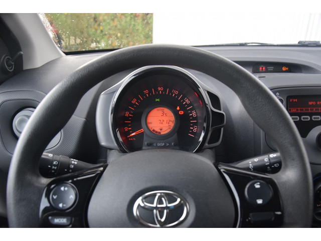 Toyota Aygo 1.0 VVT-i x-fun Airco/Bluetooth/El. ramen