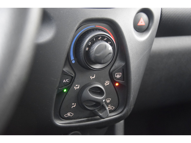 Toyota Aygo 1.0 VVT-i x-fun Airco/Bluetooth/El. ramen