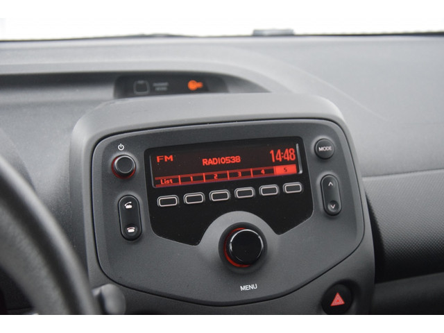 Toyota Aygo 1.0 VVT-i x-fun Airco/Bluetooth/El. ramen