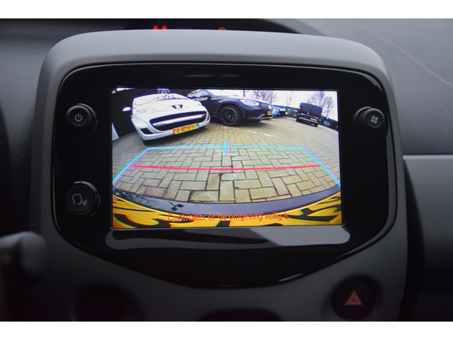 Toyota Aygo 1.0VVT-i x-play Limited Navi/Camera/Airco/Carplay