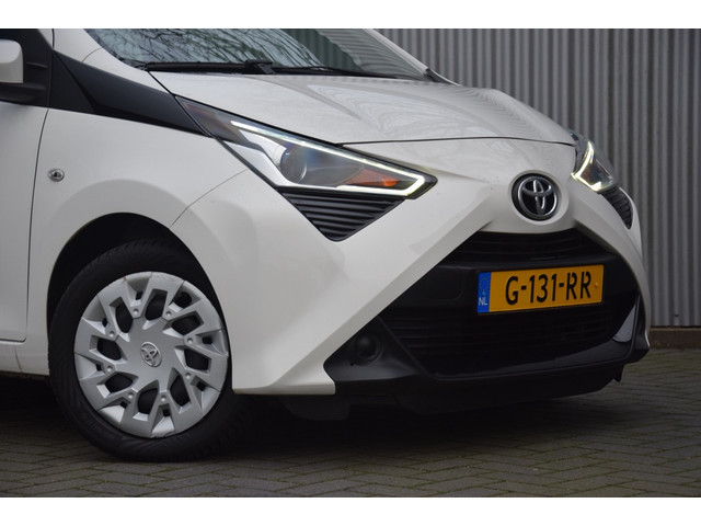 Toyota Aygo 1.0VVT-i x-play Limited Navi/Camera/Airco/Carplay