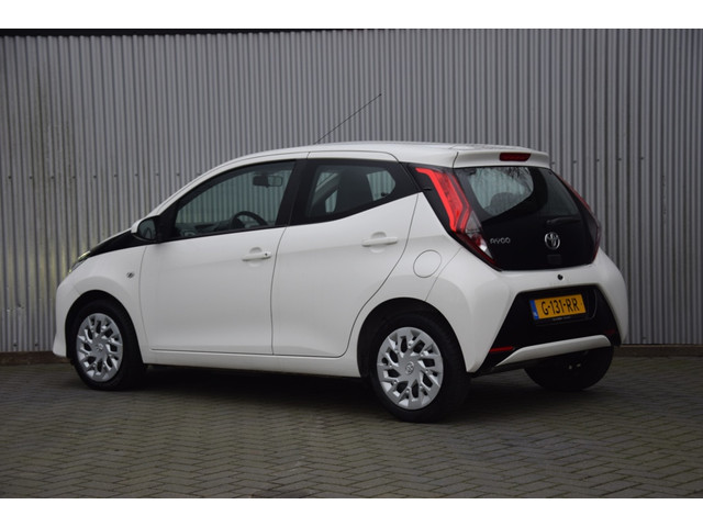 Toyota Aygo 1.0VVT-i x-play Limited Navi/Camera/Airco/Carplay