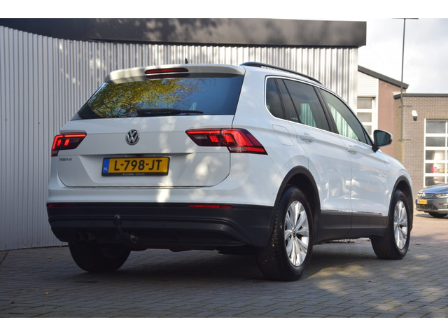 Volkswagen Tiguan 1.5TSI ACT Comfortline Trekhaak/ParkAssist/Camera/LED/Keyless