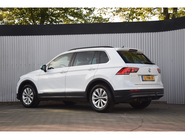 Volkswagen Tiguan 1.5TSI ACT Comfortline Trekhaak/ParkAssist/Camera/LED/Keyless