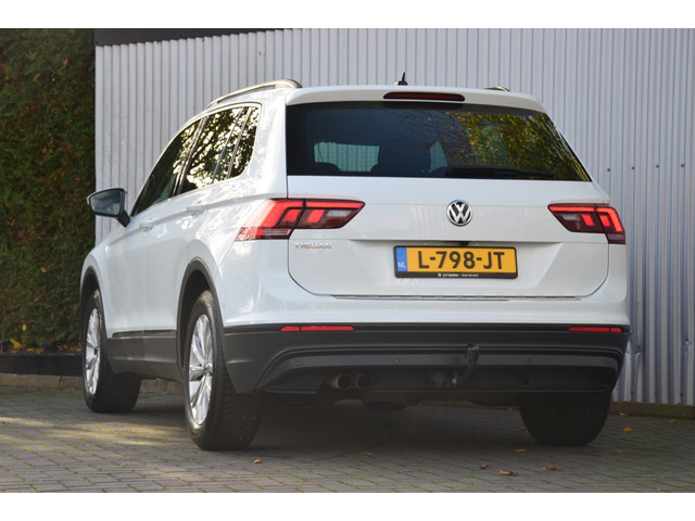 Volkswagen Tiguan 1.5TSI ACT Comfortline Trekhaak/ParkAssist/Camera/LED/Keyless