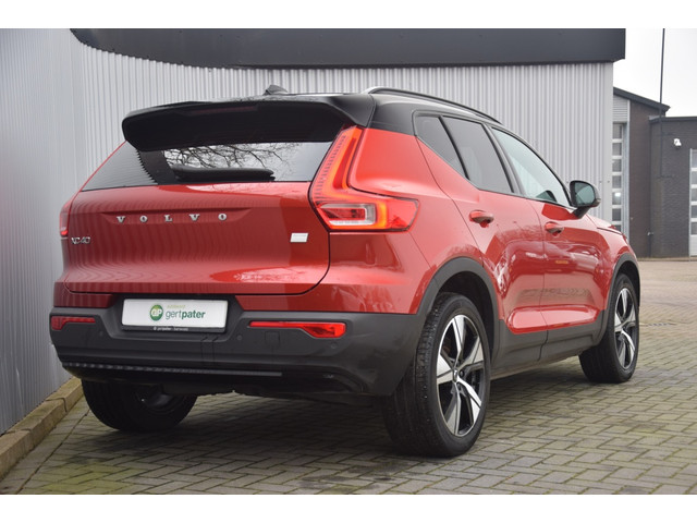 Volvo XC40 Recharge Core 70kWh Navi/Google/Carplay/Camera/Stoelverwarming