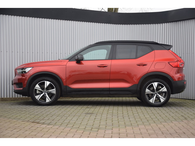 Volvo XC40 Recharge Core 70kWh Navi/Google/Carplay/Camera/Stoelverwarming